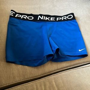 size XL blue nike pros